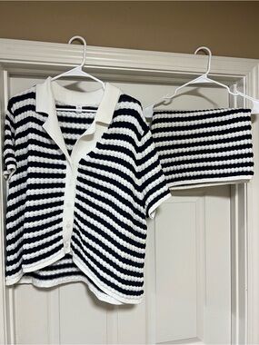 Old Navy Striped Knit Short-Sleeve Sweater Set